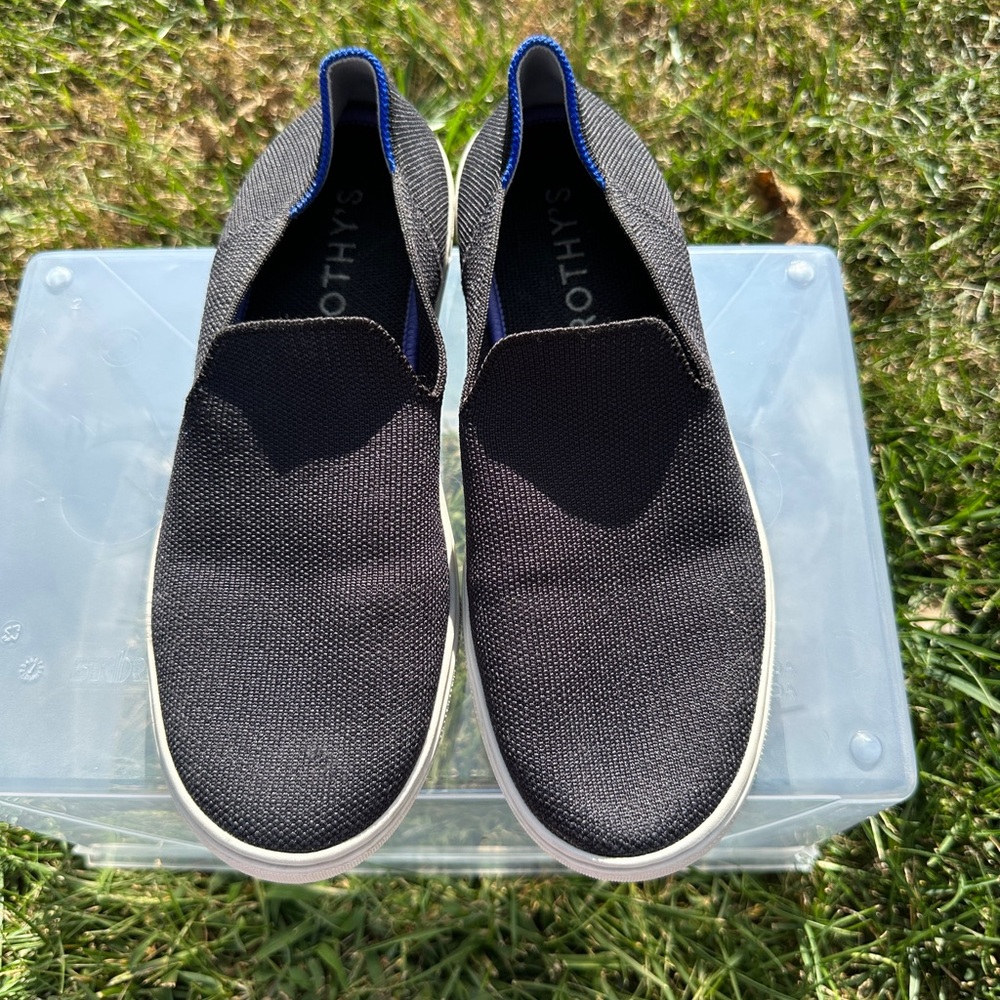 Rothy's women’s  Black Slip-On Loafers size 8
